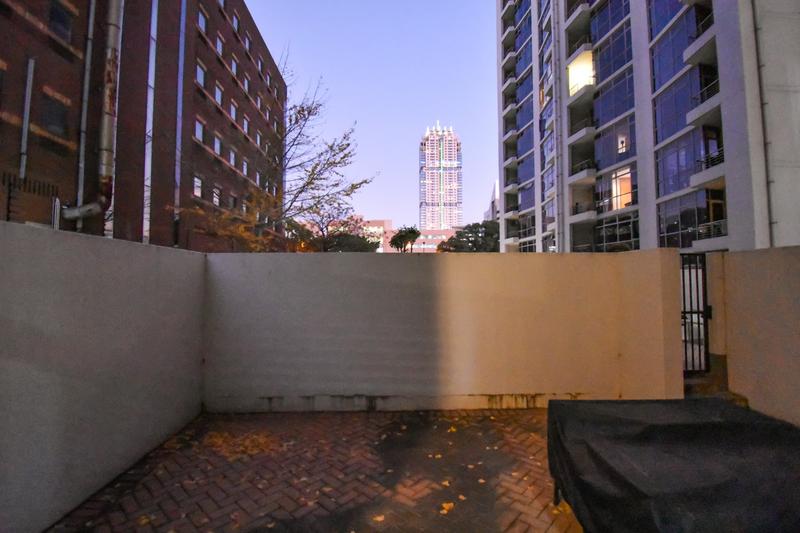 1 Bedroom Property for Sale in Sandton Central Gauteng