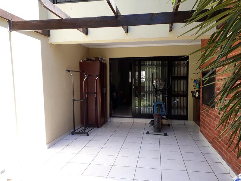 To Let 3 Bedroom Property for Rent in Sunninghill Gauteng