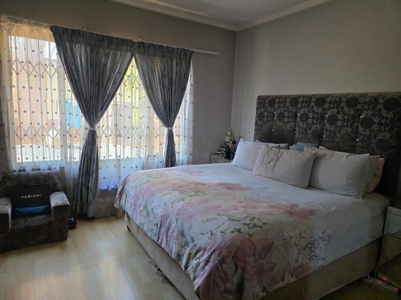 To Let 3 Bedroom Property for Rent in Sunninghill Gauteng