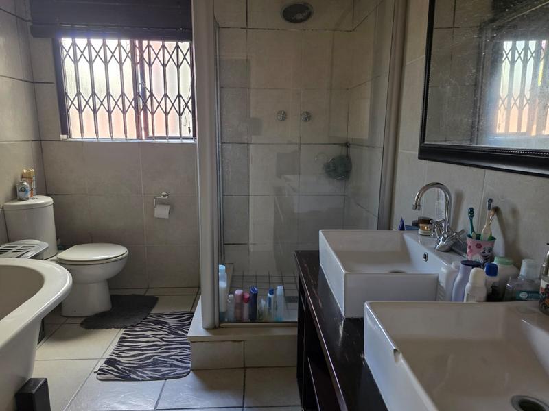 To Let 3 Bedroom Property for Rent in Sunninghill Gauteng