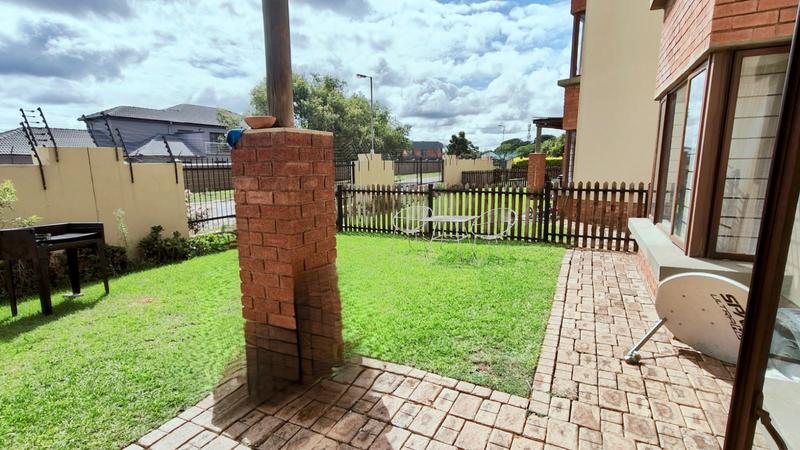 2 Bedroom Property for Sale in Montana Tuine Gauteng
