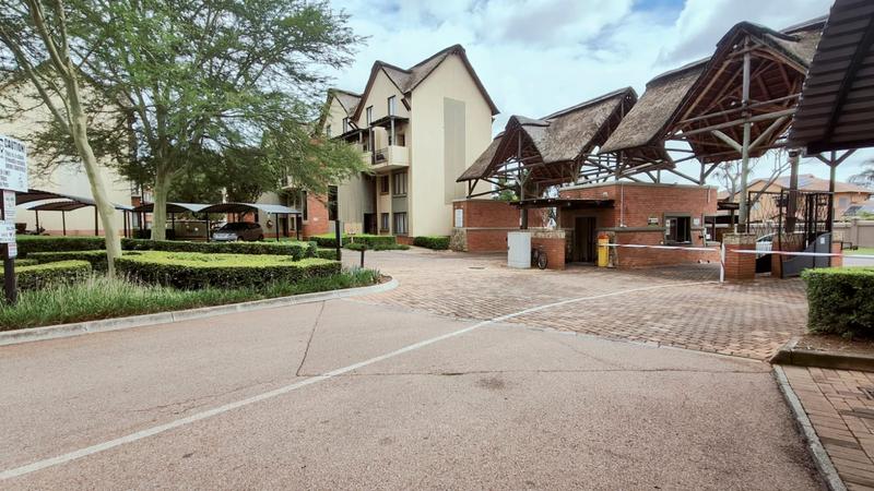 2 Bedroom Property for Sale in Montana Tuine Gauteng