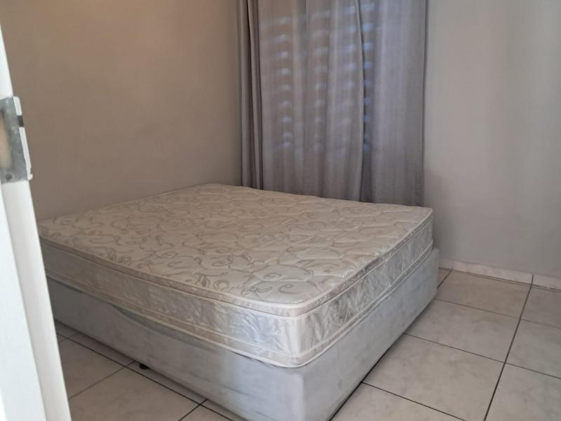 To Let 1 Bedroom Property for Rent in Sandown Gauteng