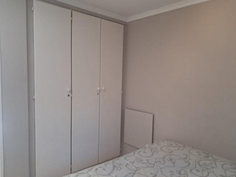 To Let 1 Bedroom Property for Rent in Sandown Gauteng