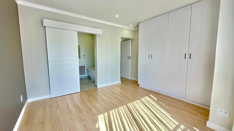 4 Bedroom Property for Sale in Kyalami Ah Gauteng