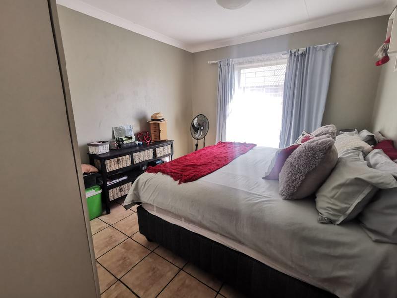 To Let 3 Bedroom Property for Rent in Strubenvale Gauteng