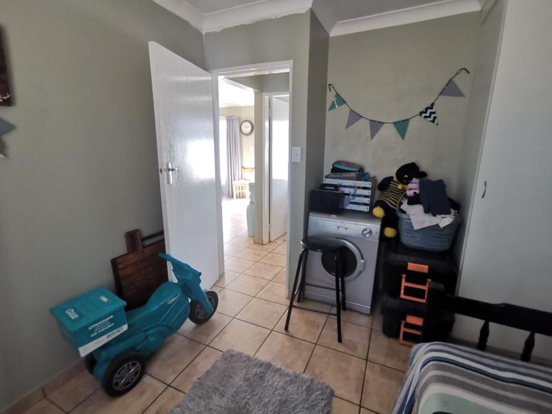 To Let 3 Bedroom Property for Rent in Strubenvale Gauteng