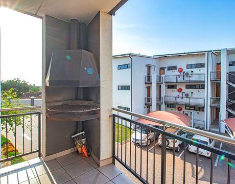 2 Bedroom Property for Sale in Elardus Park Gauteng