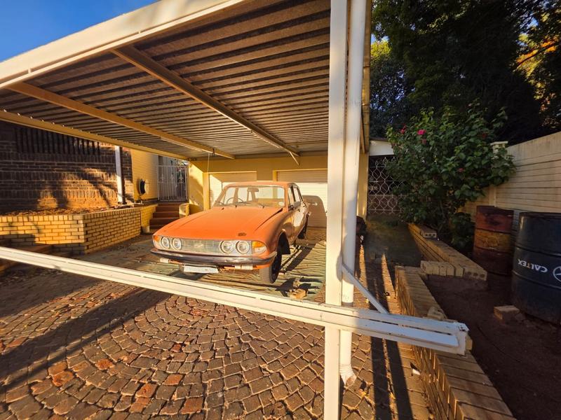 3 Bedroom Property for Sale in Greenhills Gauteng