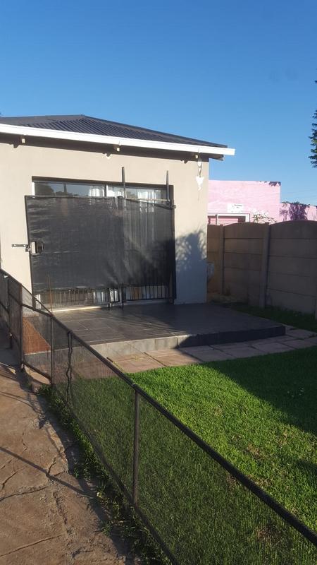 To Let 1 Bedroom Property for Rent in Witfield Gauteng