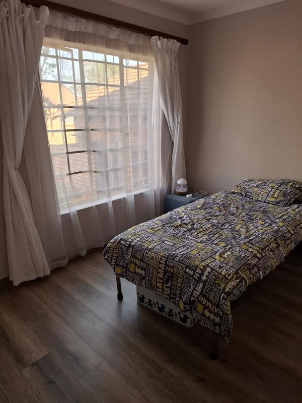 To Let 2 Bedroom Property for Rent in The Wilds Gauteng