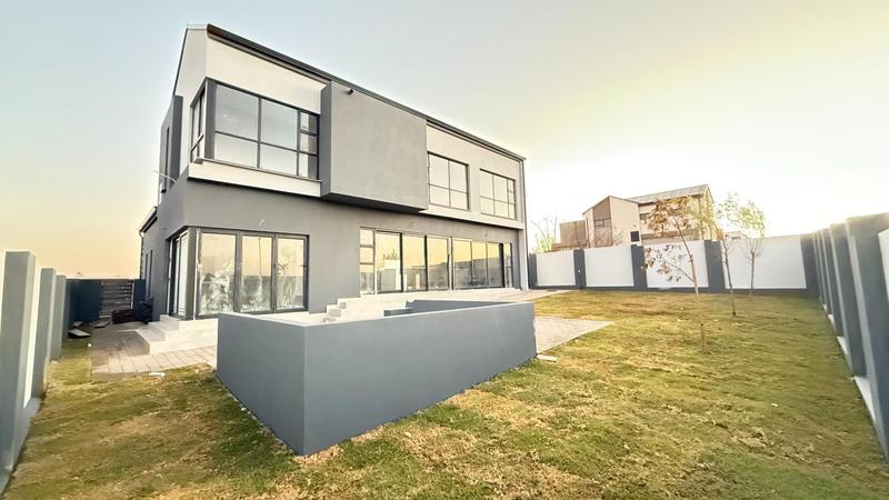 3 Bedroom Property for Sale in Fountainbrook Estate Gauteng