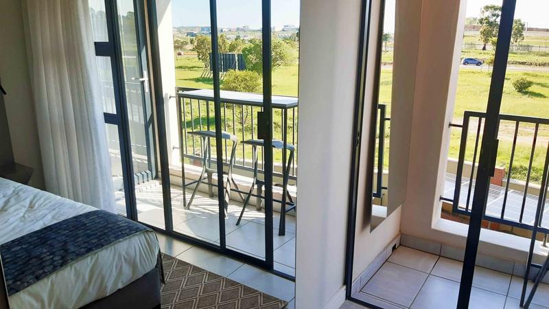 To Let 1 Bedroom Property for Rent in Waterfall Gauteng