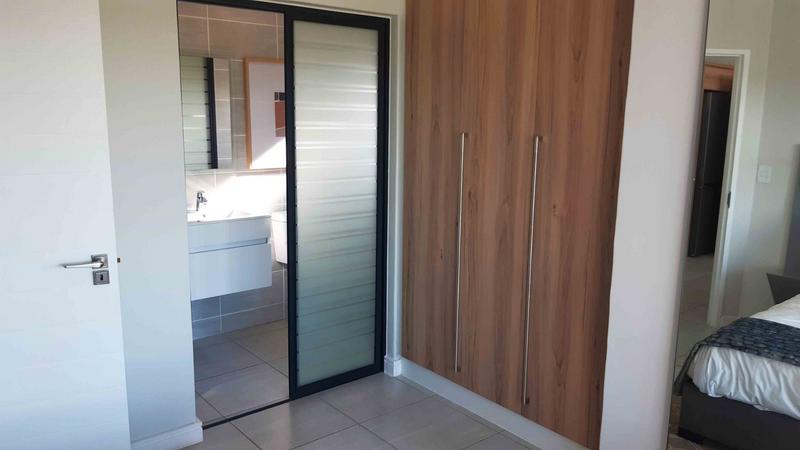 To Let 1 Bedroom Property for Rent in Waterfall Gauteng