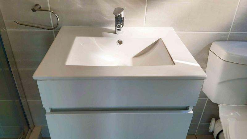 To Let 1 Bedroom Property for Rent in Waterfall Gauteng