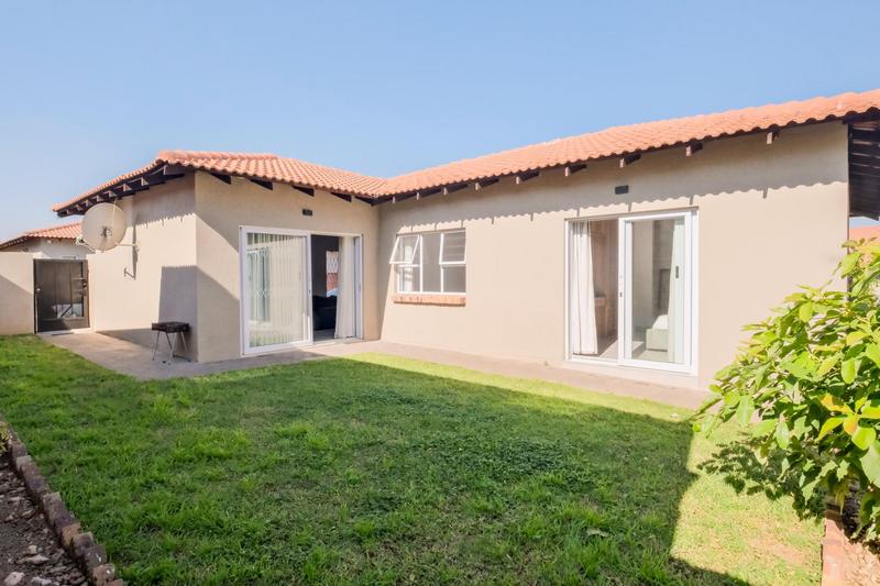 3 Bedroom Property for Sale in Vorna Valley Gauteng