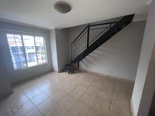 To Let 2 Bedroom Property for Rent in Castleview Gauteng