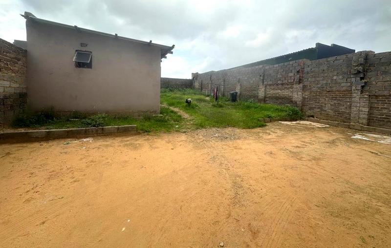 2 Bedroom Property for Sale in Bram Fischerville Gauteng