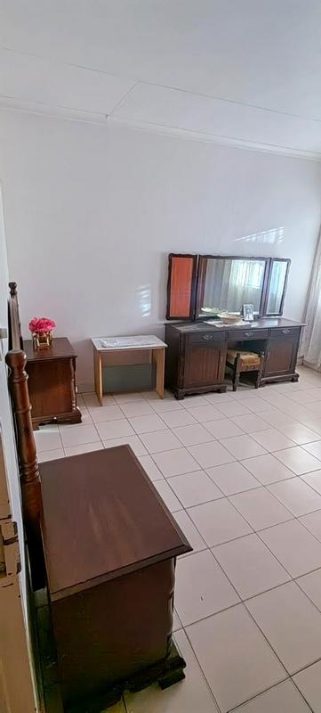 2 Bedroom Property for Sale in Meadowlands East Gauteng