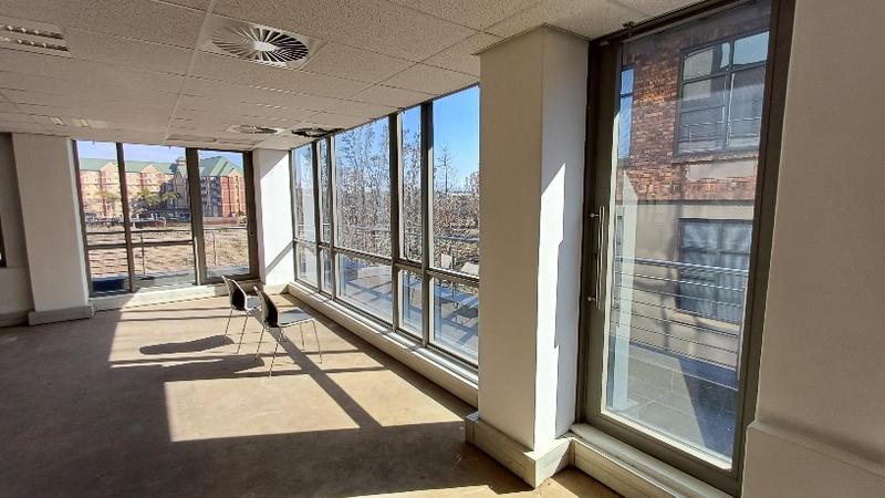 To Let commercial Property for Rent in Die Hoewes Gauteng