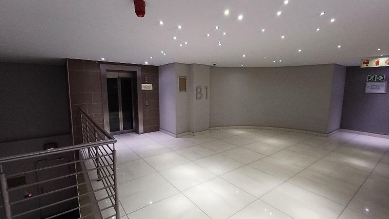 To Let commercial Property for Rent in Die Hoewes Gauteng
