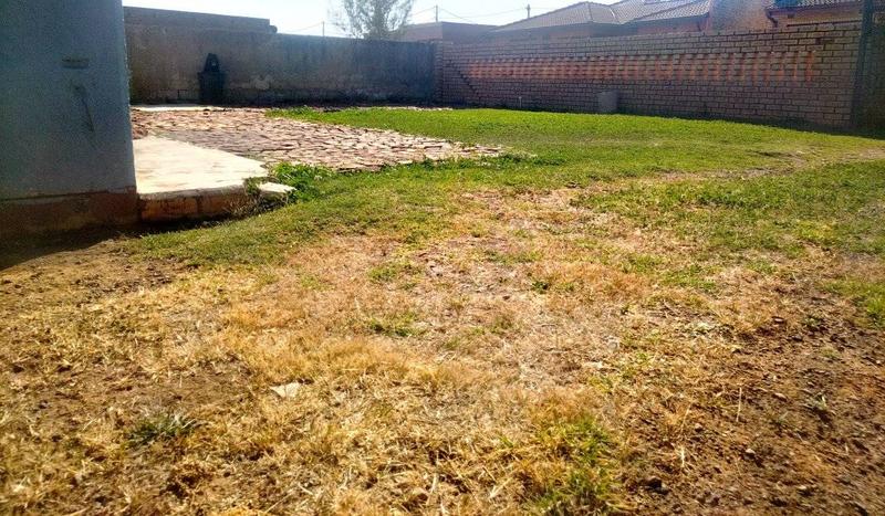 2 Bedroom Property for Sale in Palm Springs Gauteng