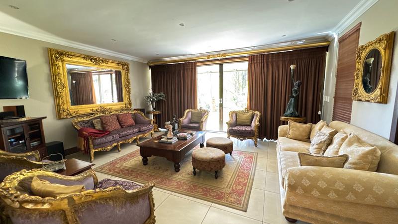 4 Bedroom Property for Sale in Tres Jolie Gauteng