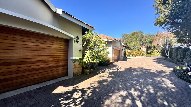 4 Bedroom Property for Sale in Tres Jolie Gauteng