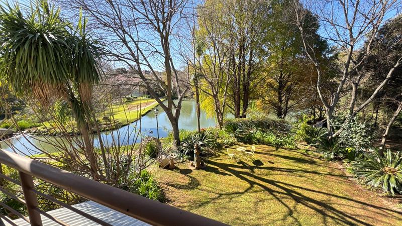 4 Bedroom Property for Sale in Tres Jolie Gauteng