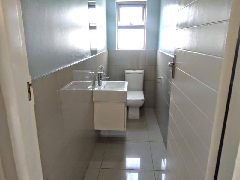To Let 4 Bedroom Property for Rent in Brooklyn Gauteng