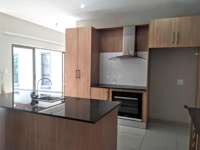 To Let 4 Bedroom Property for Rent in Brooklyn Gauteng