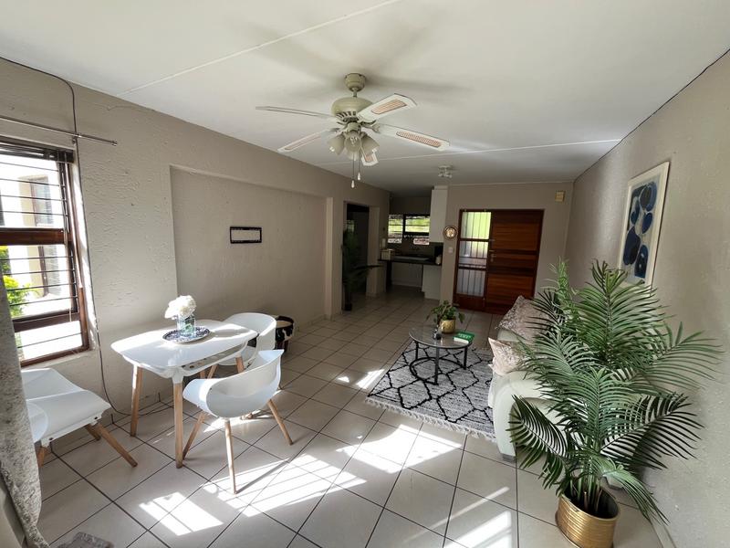 To Let 2 Bedroom Property for Rent in Waterkloof A H Gauteng