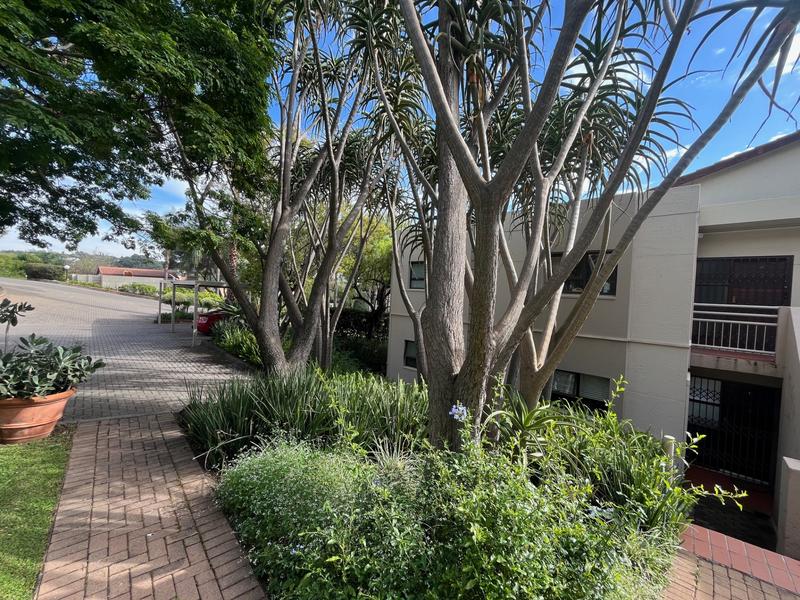 To Let 2 Bedroom Property for Rent in Waterkloof A H Gauteng