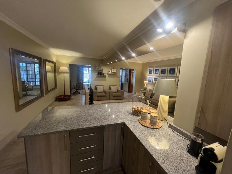 To Let 1 Bedroom Property for Rent in Waterkloof Ridge Gauteng