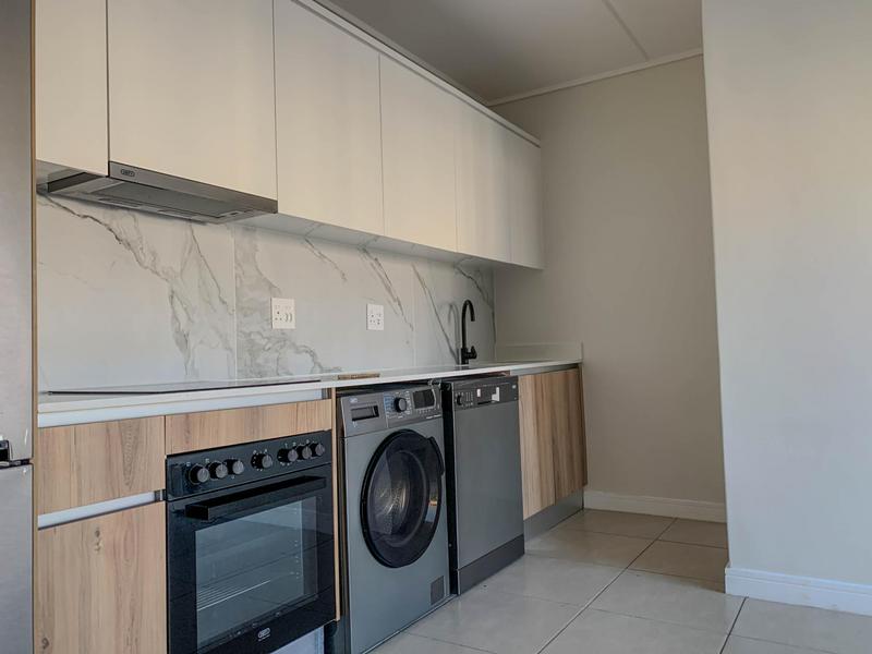 To Let 1 Bedroom Property for Rent in Sandown Gauteng