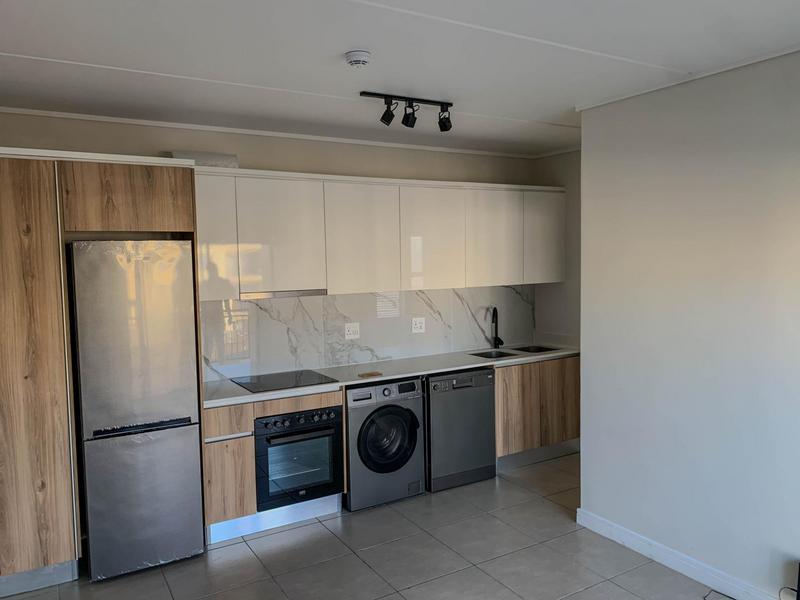 To Let 1 Bedroom Property for Rent in Sandown Gauteng