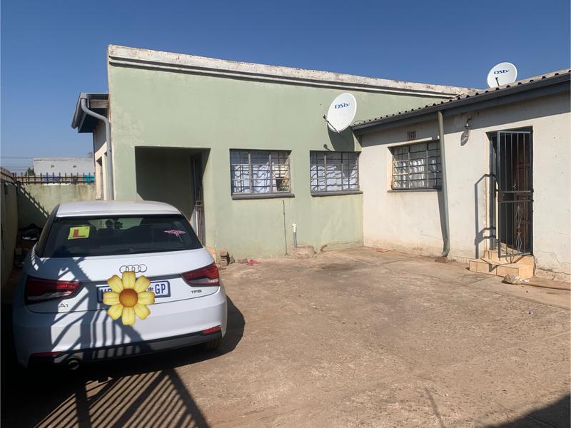 6 Bedroom Property for Sale in Sedibeng Gauteng