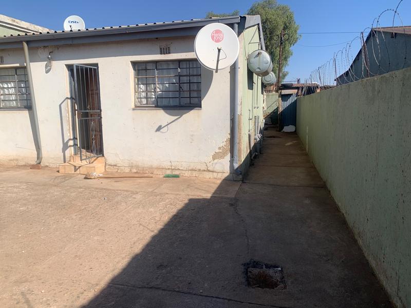 6 Bedroom Property for Sale in Sedibeng Gauteng