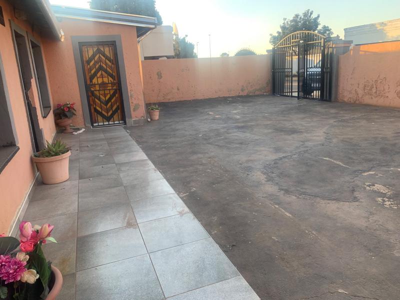 1 Bedroom Property for Sale in Sedibeng Gauteng