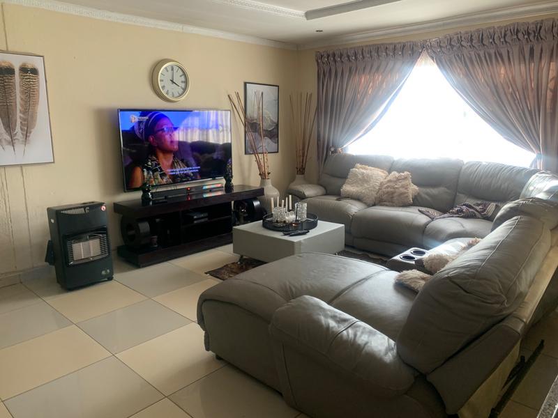 3 Bedroom Property for Sale in Tembisa Gauteng