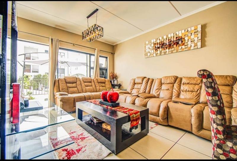 To Let 3 Bedroom Property for Rent in Greenstone Hill Gauteng