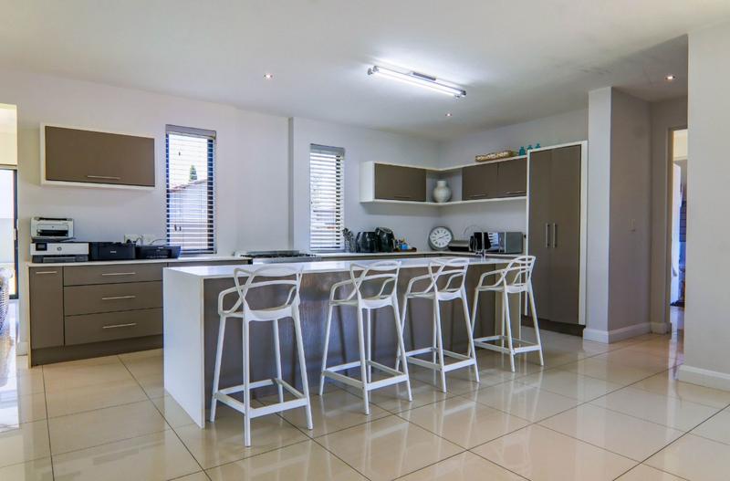3 Bedroom Property for Sale in Midstream Hill Gauteng