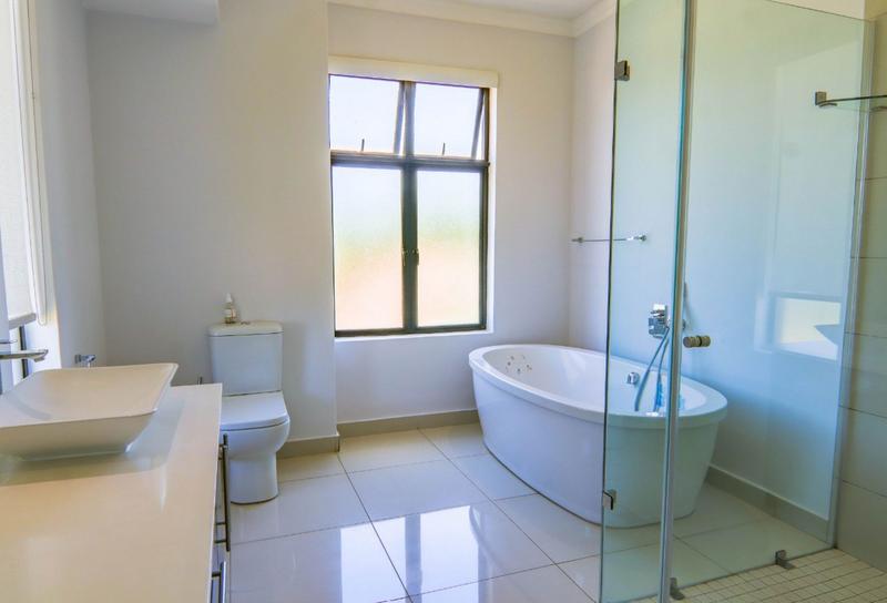 3 Bedroom Property for Sale in Midstream Hill Gauteng