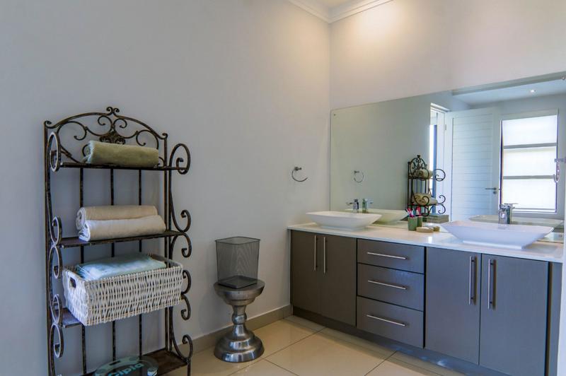3 Bedroom Property for Sale in Midstream Hill Gauteng