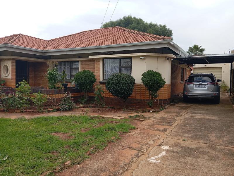 To Let 3 Bedroom Property for Rent in Primrose Hill Gauteng