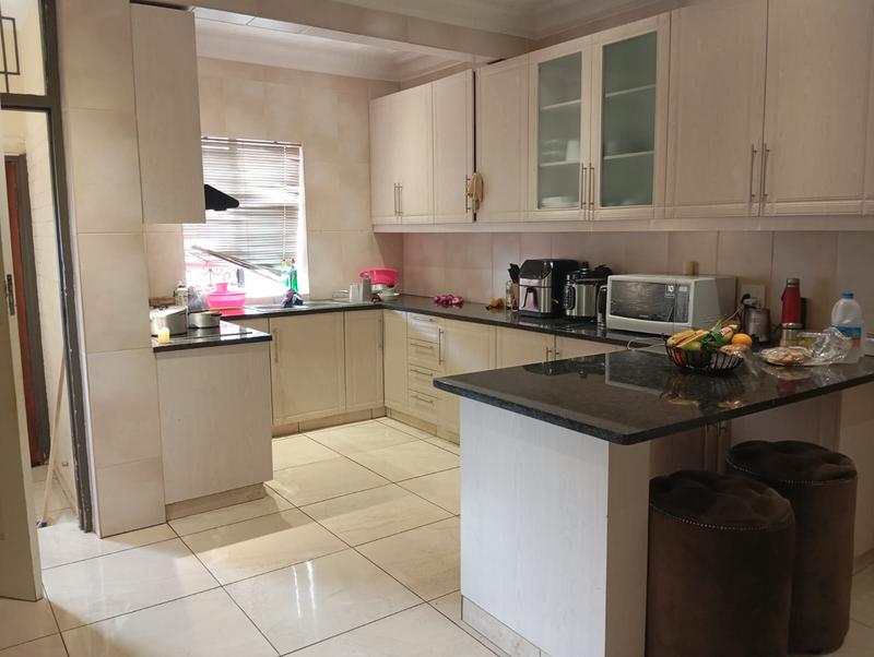 To Let 3 Bedroom Property for Rent in Primrose Hill Gauteng
