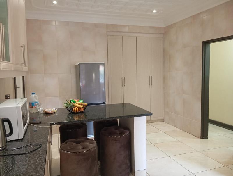 To Let 3 Bedroom Property for Rent in Primrose Hill Gauteng
