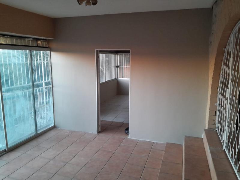 To Let 3 Bedroom Property for Rent in Kensington Gauteng