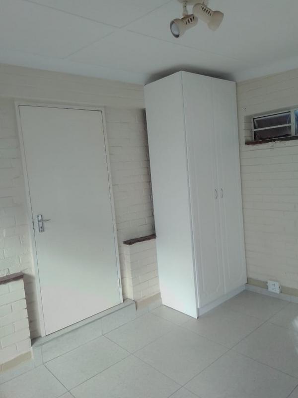 2 Bedroom Property for Sale in Kensington Gauteng