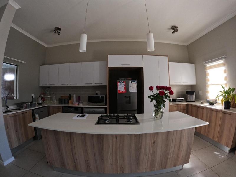 To Let 2 Bedroom Property for Rent in Modderfontein Gauteng